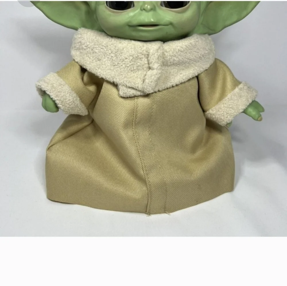 Star Wars The Child Mandalorian Animatronic Baby Grogu Figure Sounds Hasbro 2020 - Picture 2 of 6